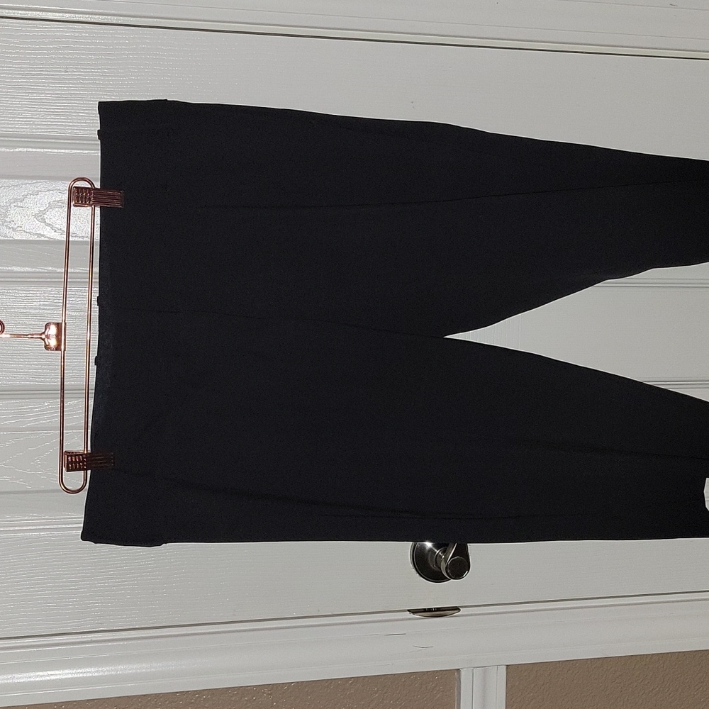 The Limited Black Capris